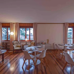 Bed & Breakfast 3 Amici Al Castello, Verona